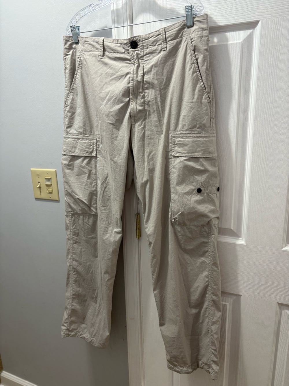 Stone Island Lightweight Type Lo Cargo Pants Size 32 Mens Beige Street Wear